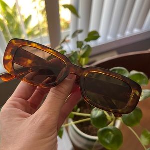 Y2K Tortoise Sunglasses